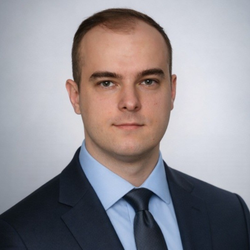 Stefan T.